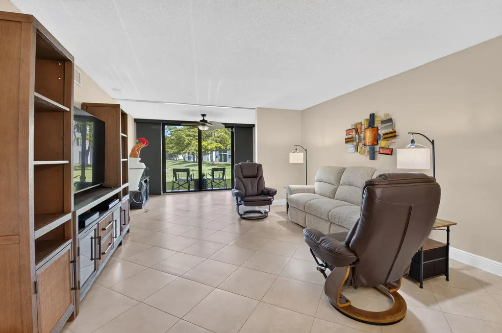15075 Witney Road Delray Beach FL 33484