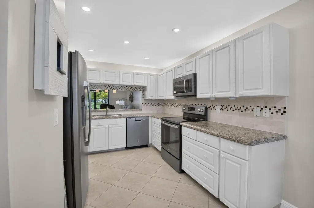 15075 Witney Road Delray Beach FL 33484