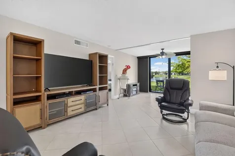 15075 Witney Road Delray Beach FL 33484