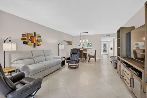 15075 Witney Road Delray Beach FL 33484
