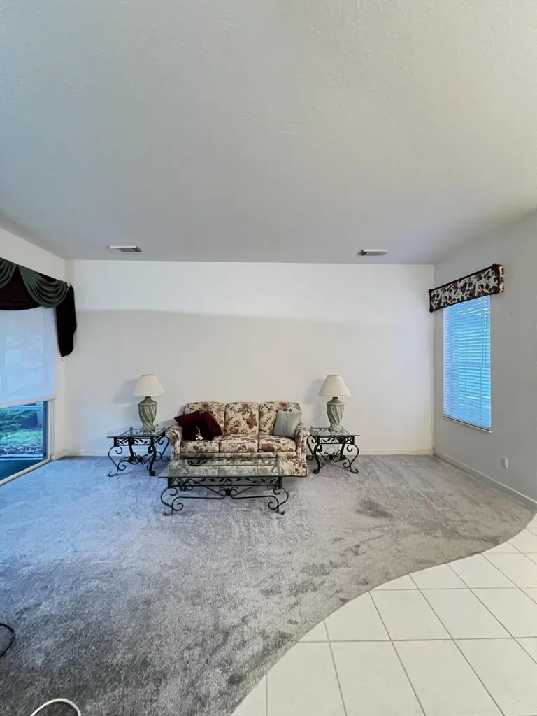 742 SW Aruba Bay Port St Lucie FL 34986