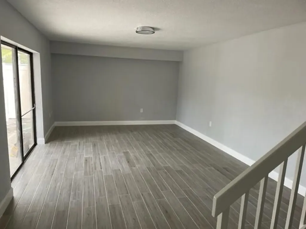 6905 SE 69th Way West Palm Beach FL 33407