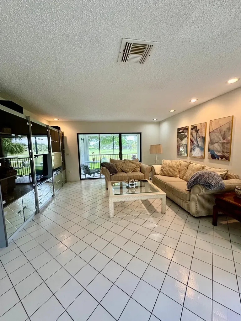 Boynton Beach FL 33436