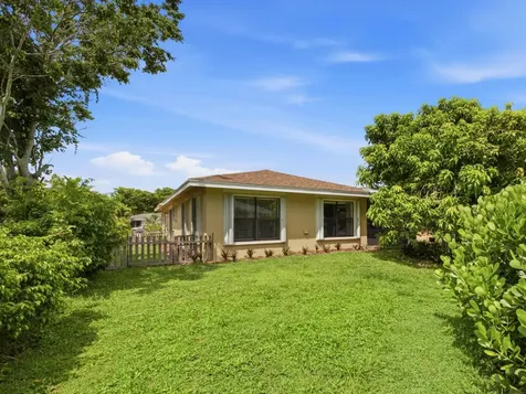 7539 Ace Road N Greenacres FL 33467
