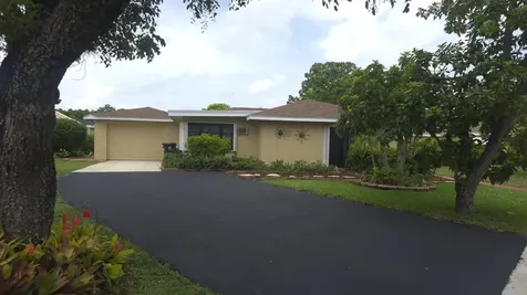 7539 Ace Road N Greenacres FL 33467