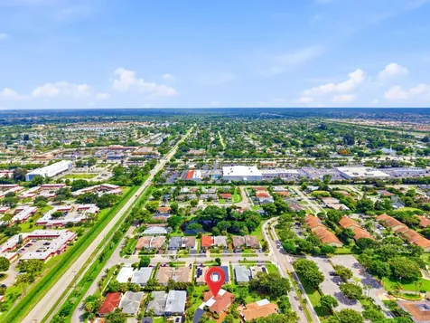 7539 Ace Road N Greenacres FL 33467
