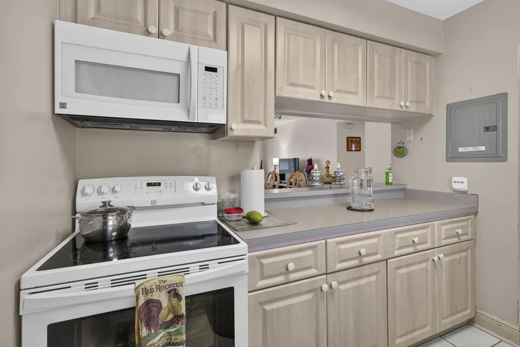12022 W Greenway Drive Royal Palm Beach FL 33411