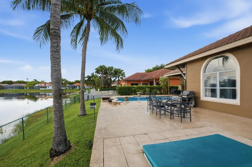 4278 NW 81st Terrace Coral Springs FL 33065