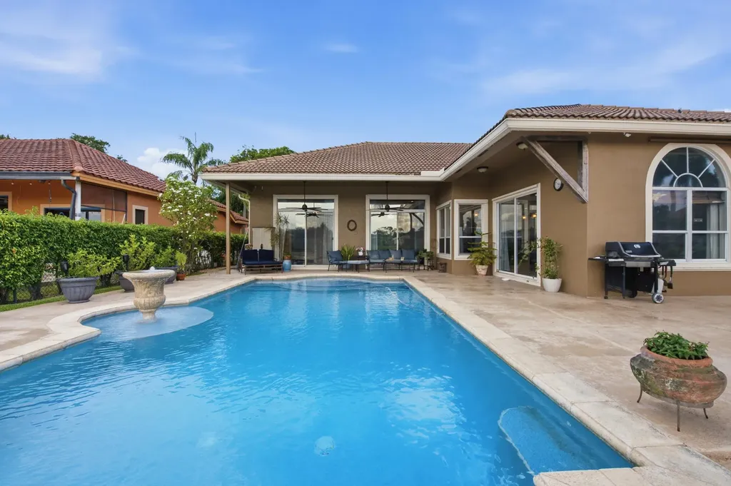 4278 NW 81st Terrace Coral Springs FL 33065