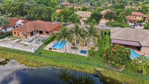 4278 NW 81st Terrace Coral Springs FL 33065