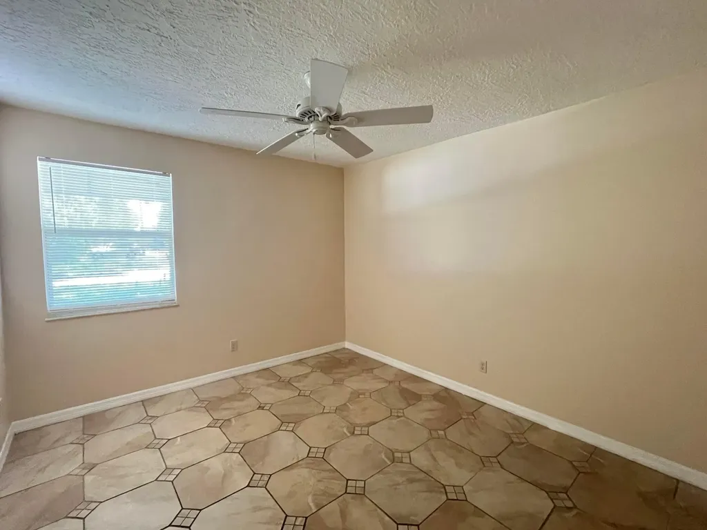 944 Louisiana Avenue Sebastian FL 32958