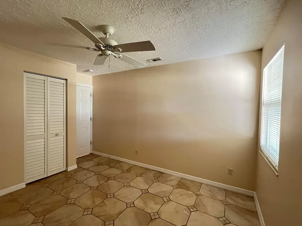 944 Louisiana Avenue Sebastian FL 32958