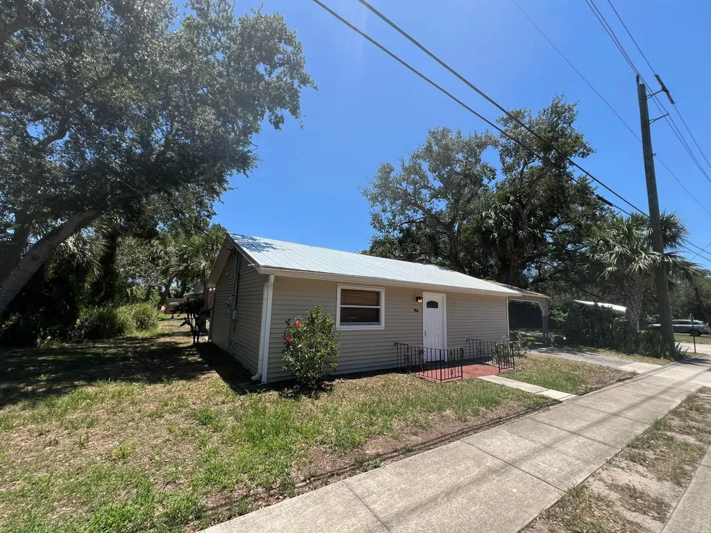 944 Louisiana Avenue Sebastian FL 32958