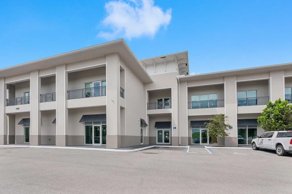 1300 S Dixie Highway Lantana FL 33462