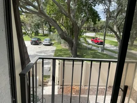 6905 69th Way West Palm Beach FL 33407