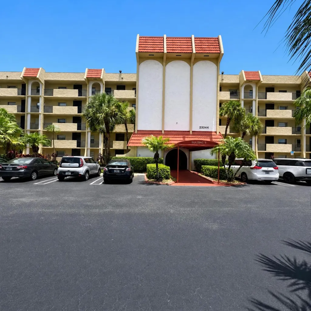 23344 Carolwood Lane Boca Raton FL 33428