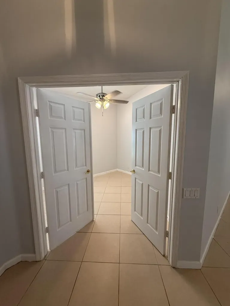633 NW Whitfield Way Port St Lucie FL 34986