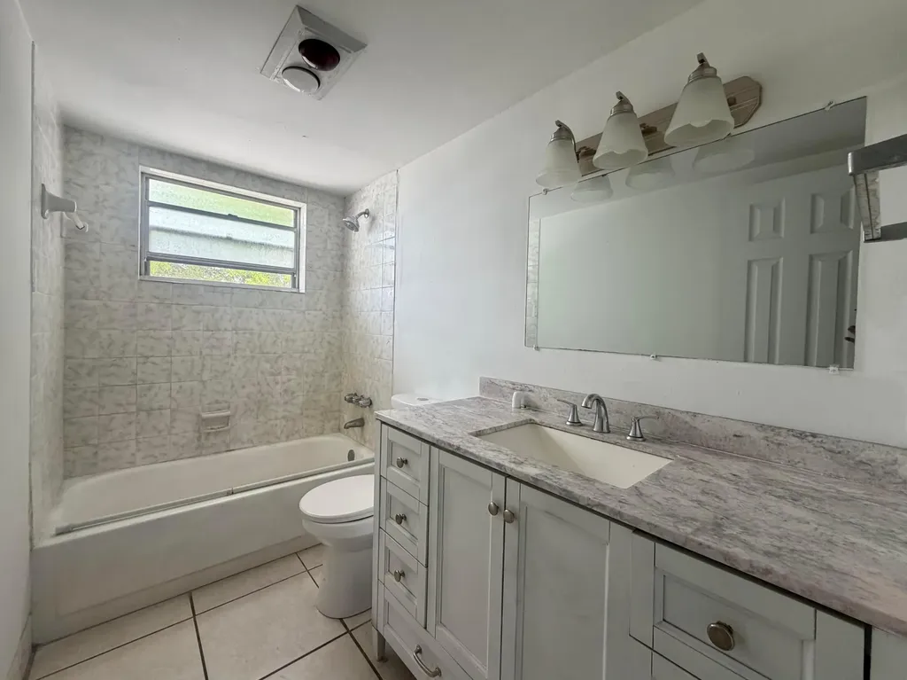 15600 NW 7th Avenue Miami FL 33169