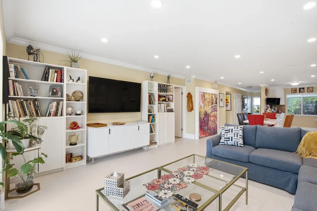 9232 Cypress Lane Boca Raton FL 33433