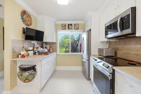 9232 Cypress Lane Boca Raton FL 33433