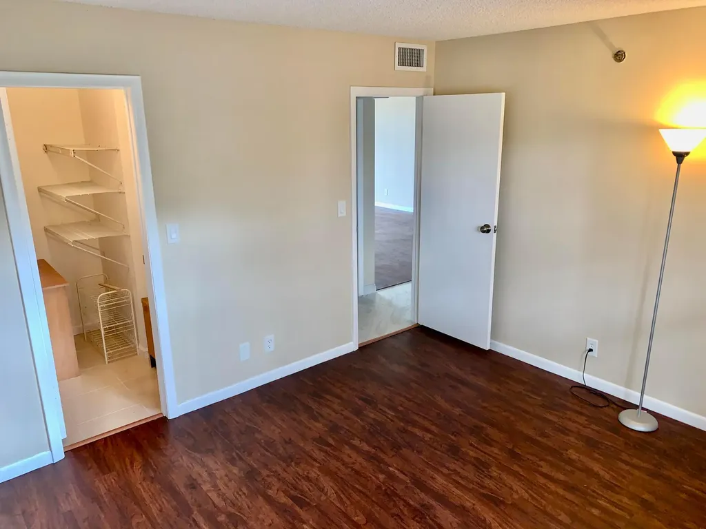 3100 W Rolling Hills Circle Davie FL 33328