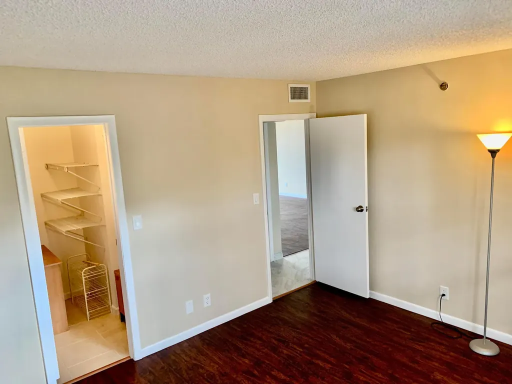 3100 W Rolling Hills Circle Davie FL 33328