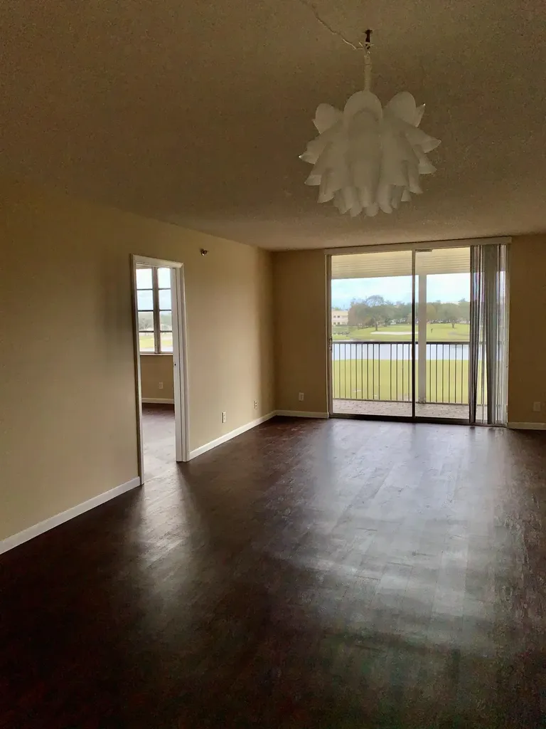 3100 W Rolling Hills Circle Davie FL 33328