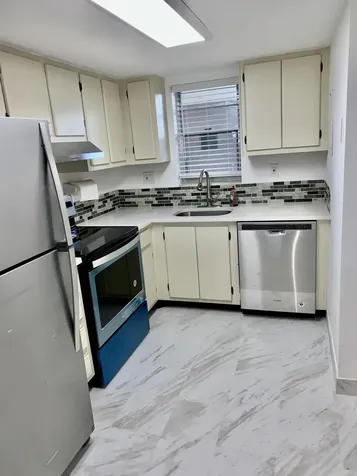 3100 W Rolling Hills Circle Davie FL 33328