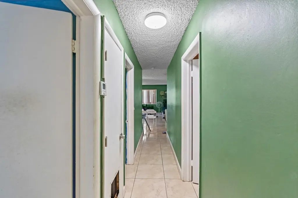 3031 NW 69th Terrace Miami FL 33147