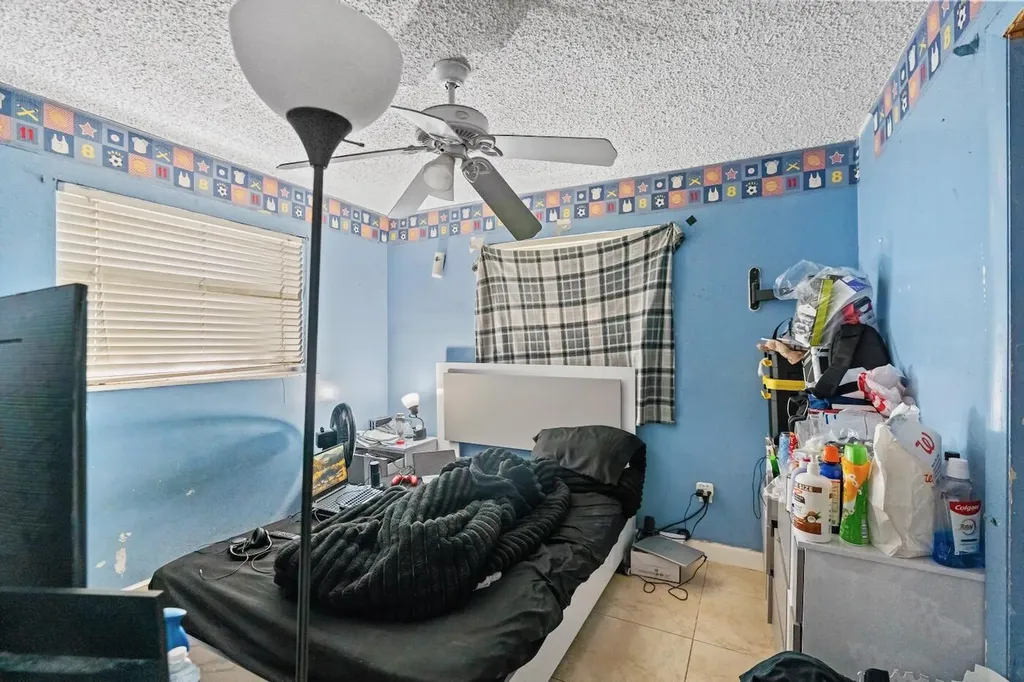 3031 NW 69th Terrace Miami FL 33147