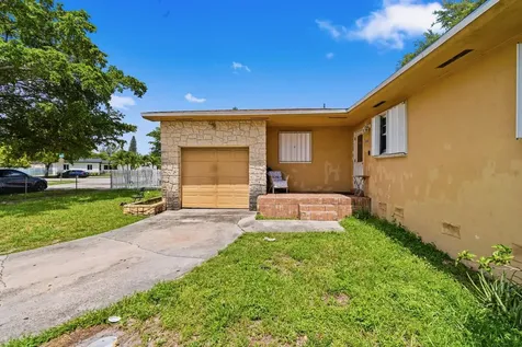 3031 NW 69th Terrace Miami FL 33147