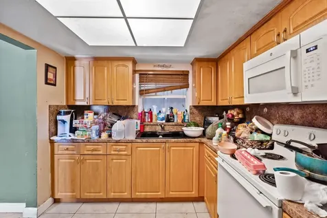 3031 NW 69th Terrace Miami FL 33147