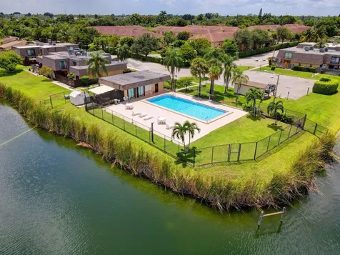 1201 Waterview Circle Palm Springs FL 33461