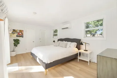 438 38th Street West Palm Beach FL 33407