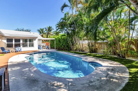 438 38th Street West Palm Beach FL 33407