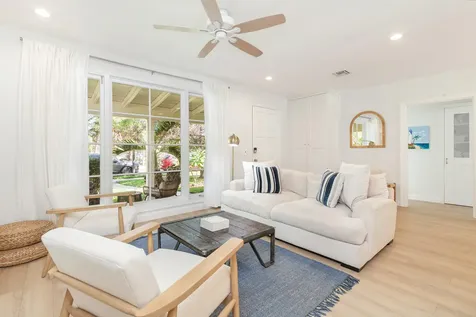 438 38th Street West Palm Beach FL 33407