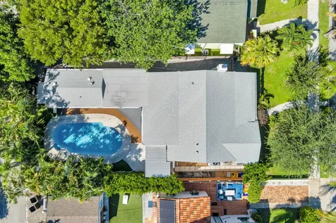 438 38th Street West Palm Beach FL 33407