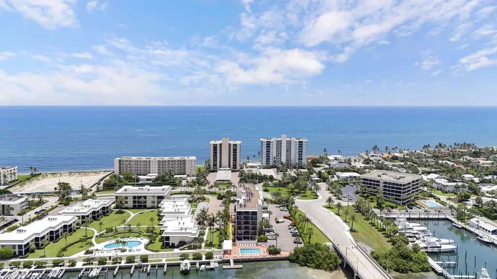 225 S Beach Road Jupiter FL 33469