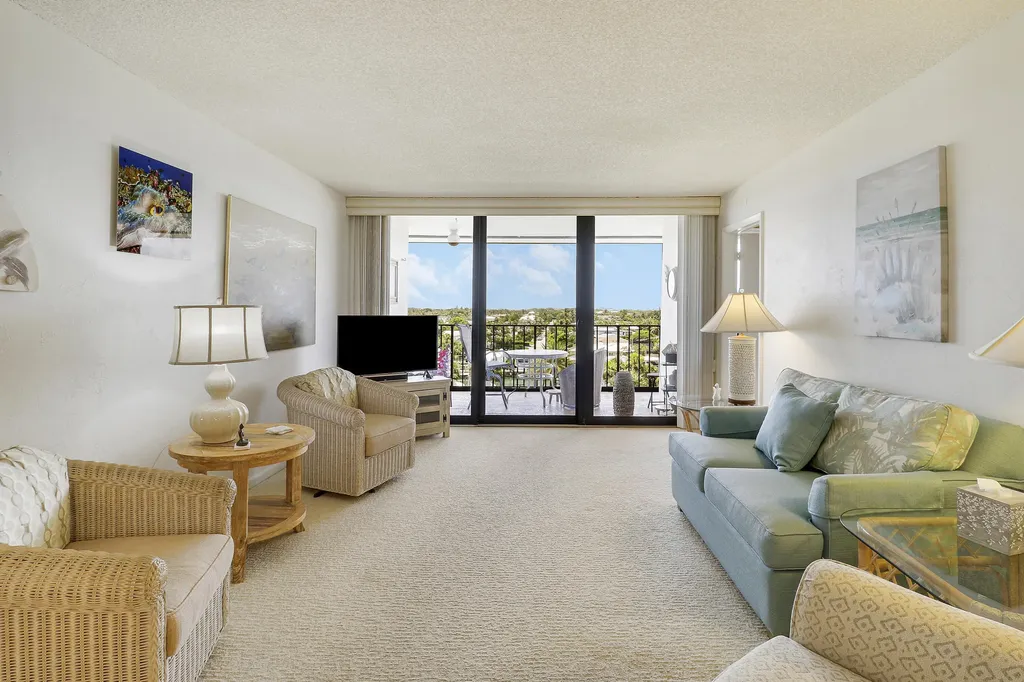 225 S Beach Road Jupiter FL 33469