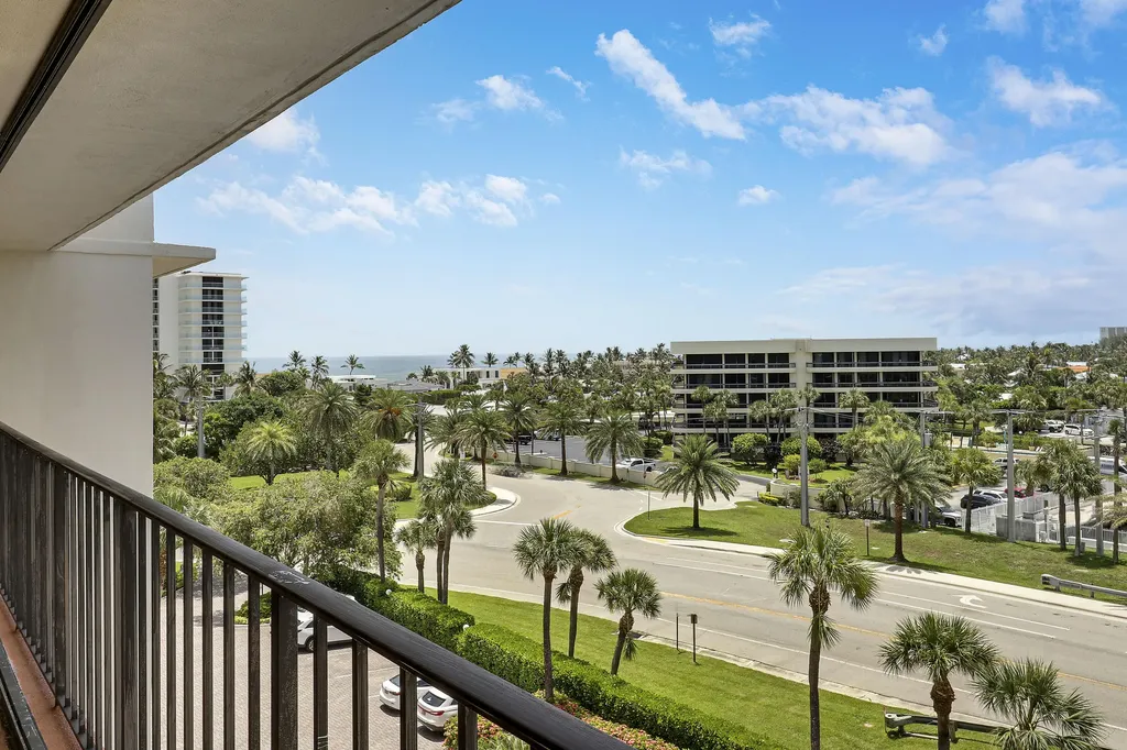 225 S Beach Road Jupiter FL 33469
