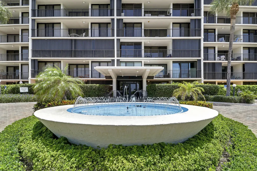 225 S Beach Road Jupiter FL 33469