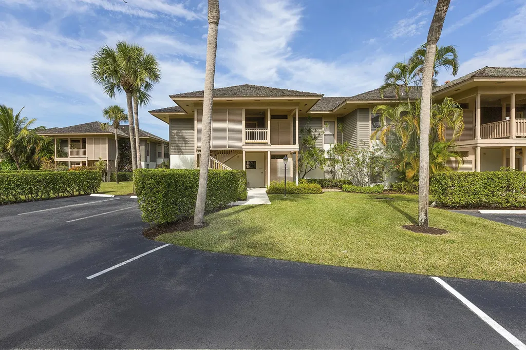11818 Pebblewood Drive Wellington FL 33414