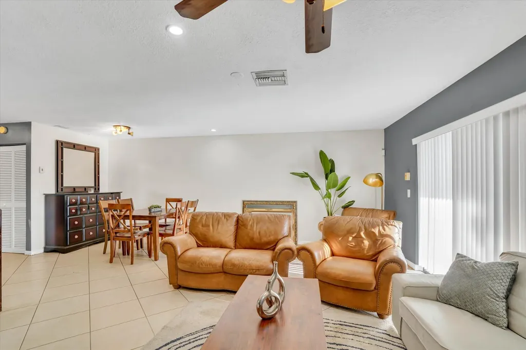 7357 NW 34th Street Lauderhill FL 33319