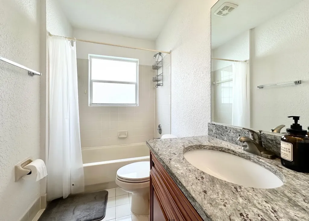 639 NW 130th Way Pembroke Pines FL 33028