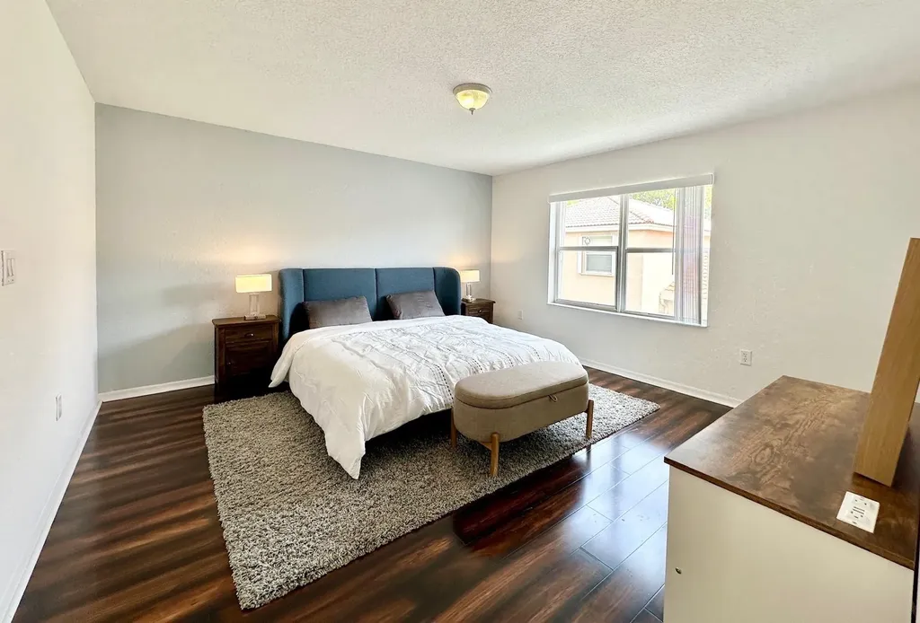 639 NW 130th Way Pembroke Pines FL 33028