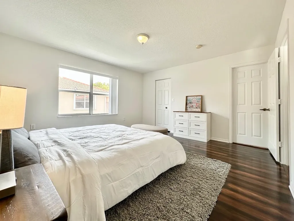 639 NW 130th Way Pembroke Pines FL 33028
