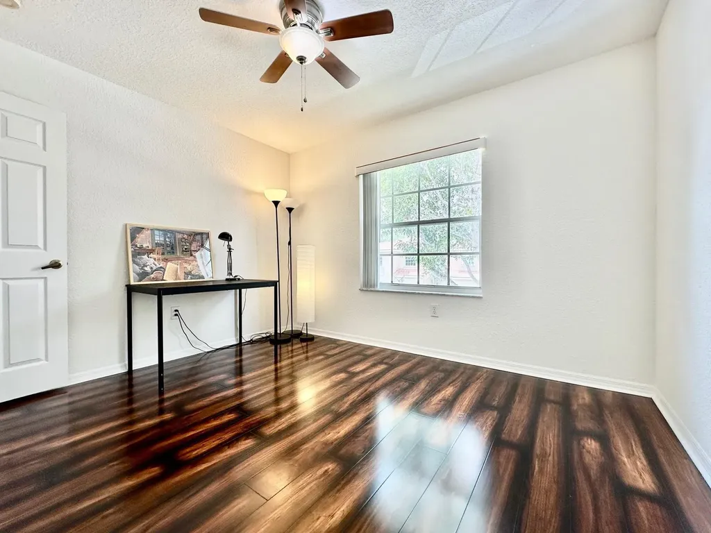 639 NW 130th Way Pembroke Pines FL 33028