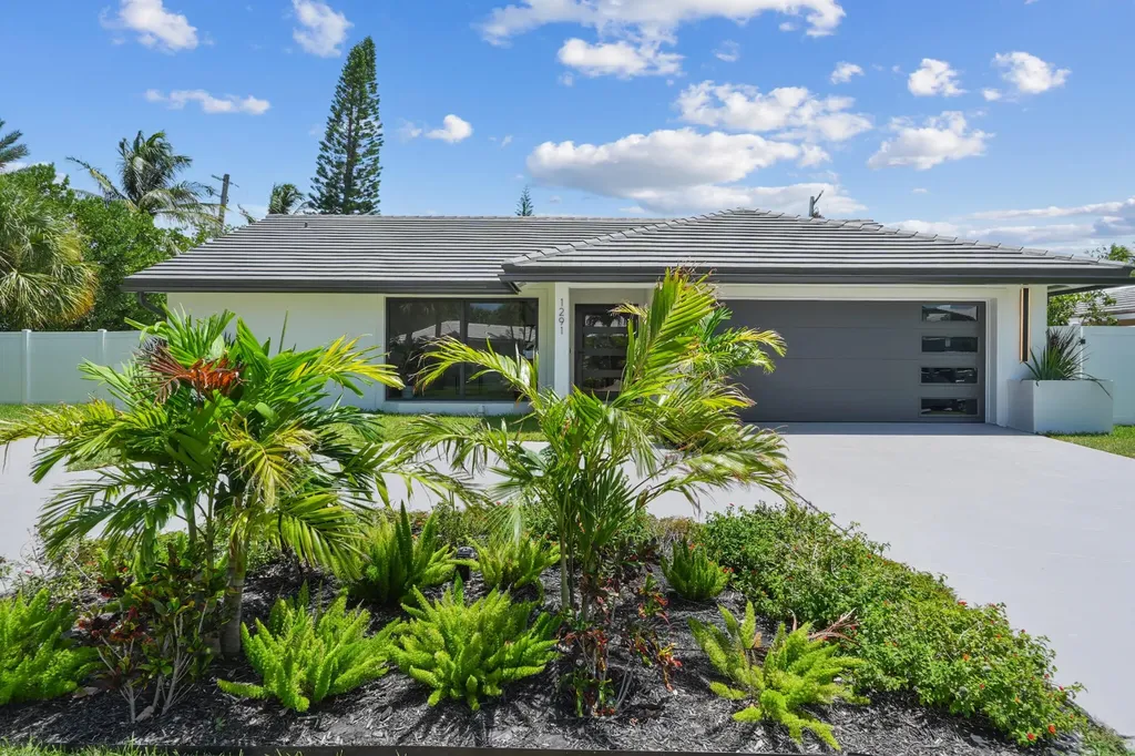 1291 Bimini Lane Singer Island FL 33404