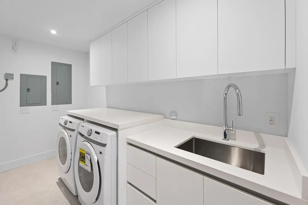 1291 Bimini Lane Singer Island FL 33404