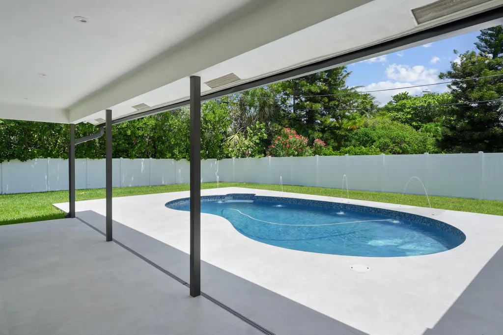 1291 Bimini Lane Singer Island FL 33404